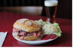 Roast_Beef_on_Kummelweck