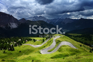 Windin road, Dolomites