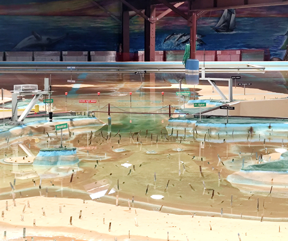 Bay Model 