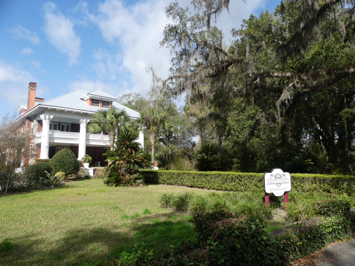 Herlong Mansion