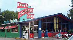 Lynn's Paradise Cafe