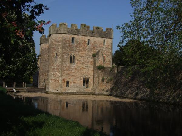 Bishops palace, Wells.