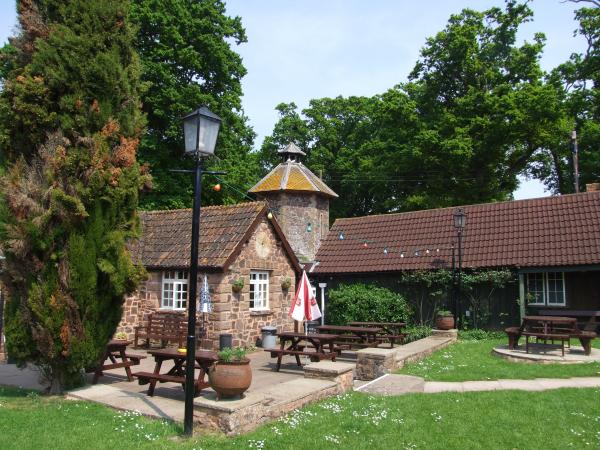 The Stable bar. [good beer ! ]