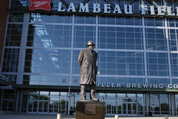 Sculpture of Vince Lombardi.