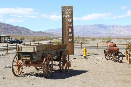 Stovepipe Wells is clearly marked in Death Valley National Park.