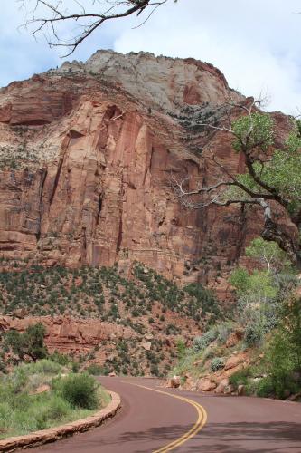 (May 11) UT-9 through Zion NP
