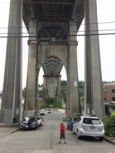 Geocaching tour of Fremont District in Seattle under the Fremont Bridge