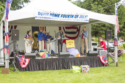 4th of July festivities at Issaquah, WA historic downtown