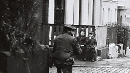Soldier and Two Boys port