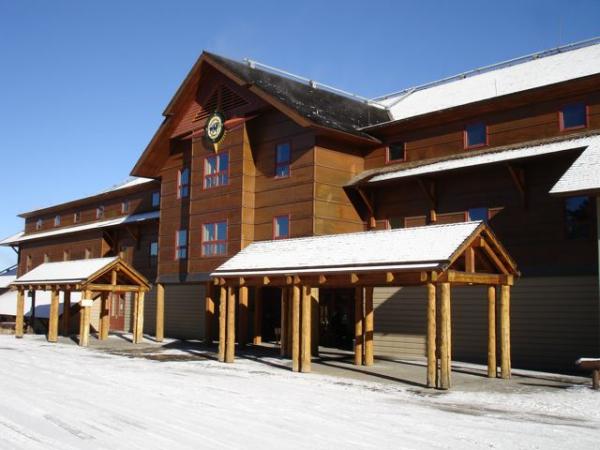 The Old Faithful Snow Lodge where we stayed on the last night it was in service
