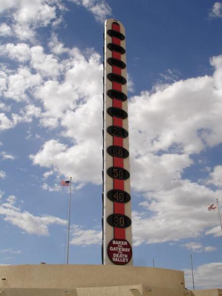 Full shot of the World's Tallest Thermometer in Baker, CA. I've seen this baby up at 126F but obviously not during the spring season.