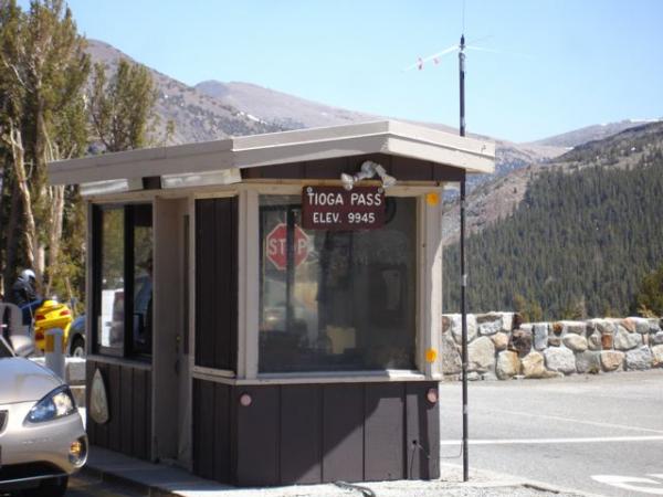 Ah, the famed Tioga Pass, a mere 12 days after it opened to let us through into Yosemite National Park, CA
