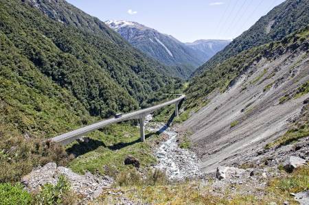 Athurs_Pass_8
