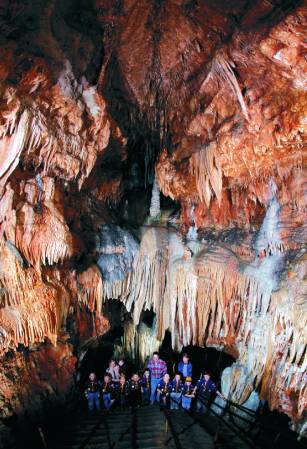 Meramec Caverns
