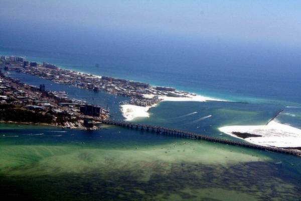 Highway 98 Headed East at Destin