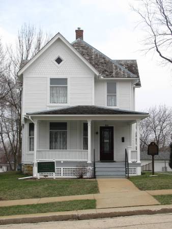 Reagan Boyhood Home