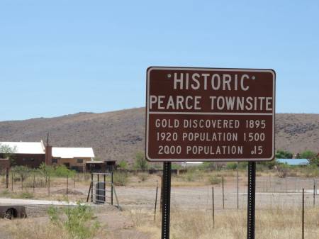 Pearce, AZ sign