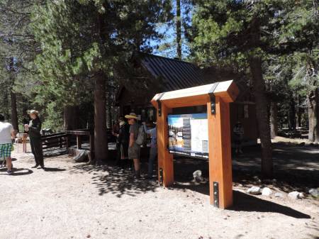 Devil's Postpile Ranger Station