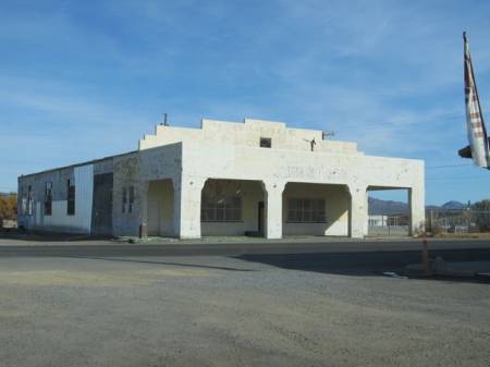 Amargosa Garage