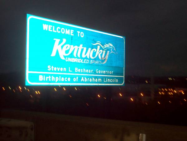 Kentucky Welcome Sign