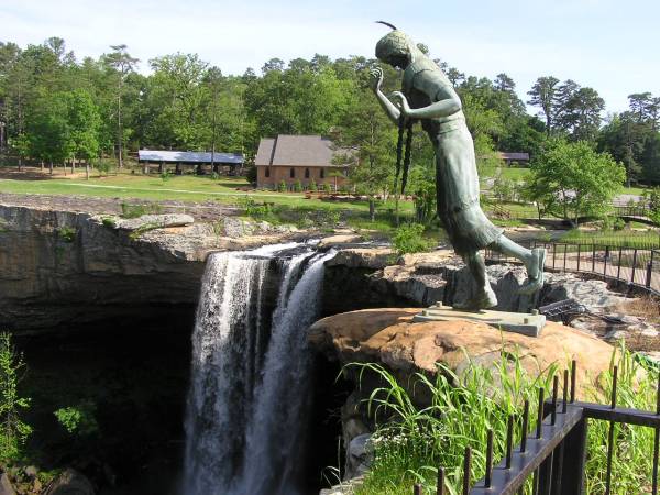 Princes Noccalula and Noccalula Falls