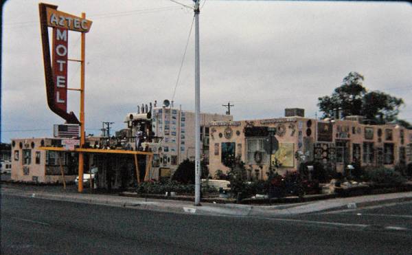Aztec Motor Court on historic Route 66