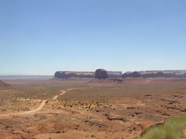 Road into Monument Valley