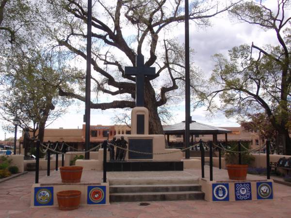 Taos plaza