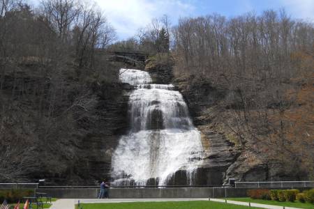 Shequaga_Falls_in_Montour_Falls_NY