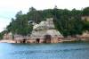 Miners_Castle_in_Pictured_Rocks_National_Seashore.jpg