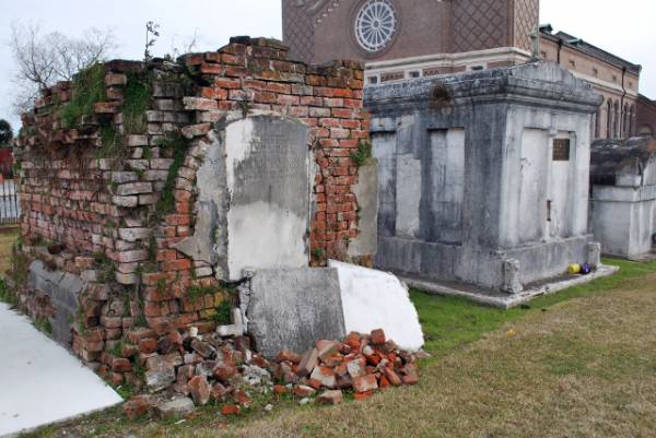 St. John the Baptist Cemetery in Louisiana