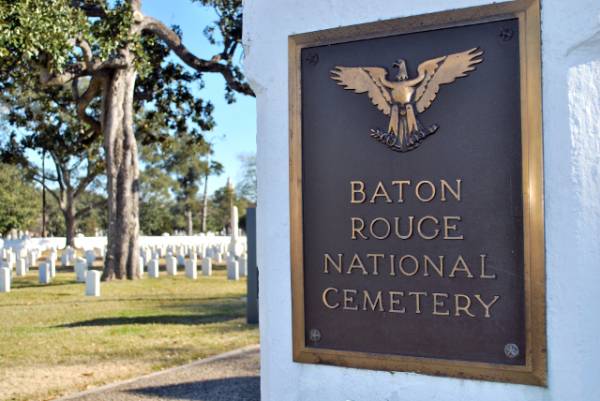 Baton Rouge National Cemetery Plaque