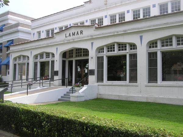 Lamar Bathhouse