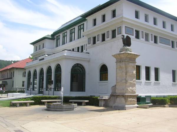 Maurice Bathhouse