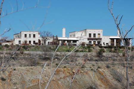 mansion