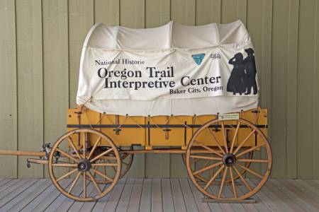 Oregon Trail Interpretive Center