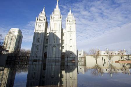 Salt Lake Temple, Reflecting Pool