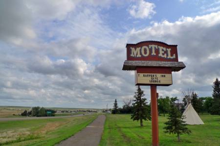 Trapper's Kettle Inn, Belfield, North Dakota