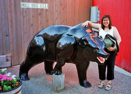 Bear at Wall Drug Store, South Dakota