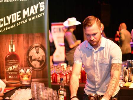 bartender