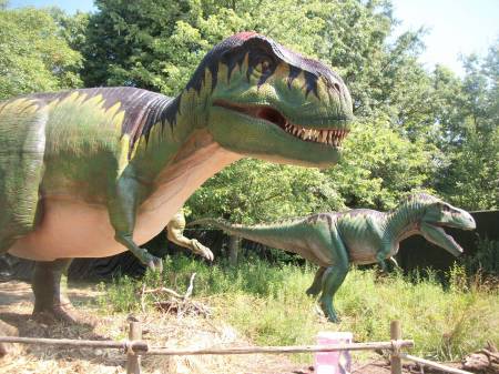 Clyde Peeling's Reptiland