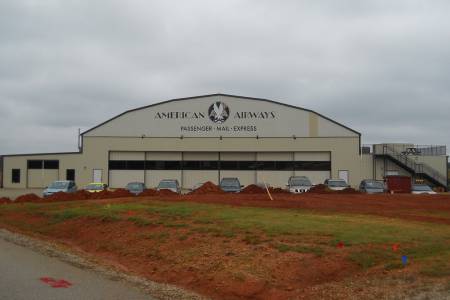 3-Candler_Field_Hangar