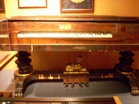 Spinet