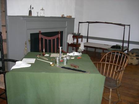 Washington's aides' room
