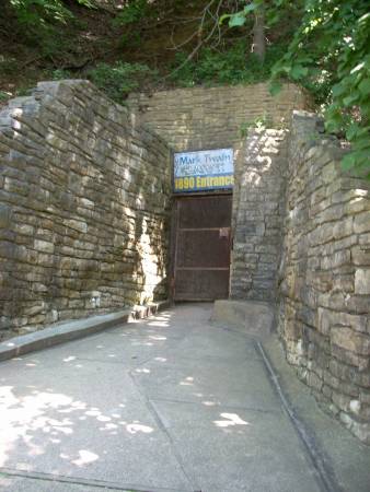 Mark Twain Cave Entrance