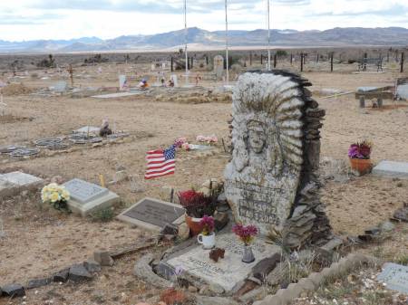 Chloride cemetery - headdress