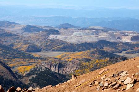 [RT08_132] Pikes Peak, CO