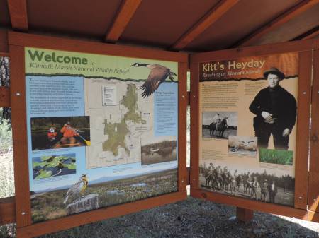 Sign board