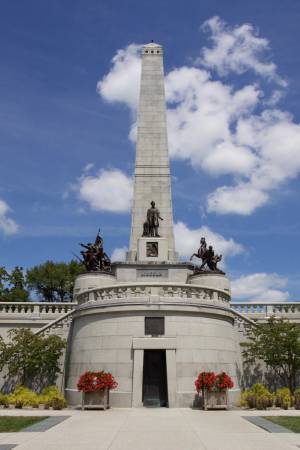 [RT09_019] Lincoln Tomb