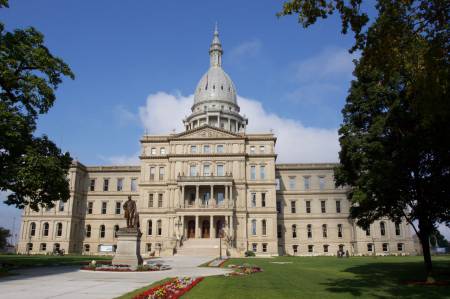 [RT09_031] Lansing, MI